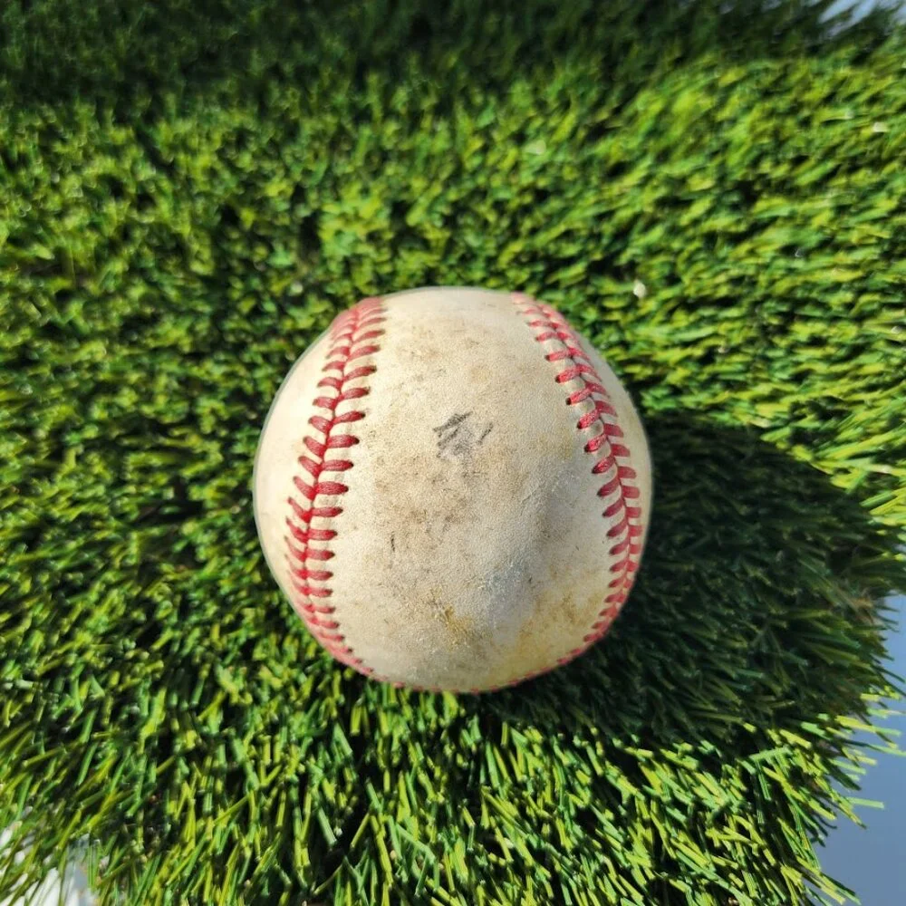 Used Vintage Baseball - Unknown origin Sports Memorabilia Equipment